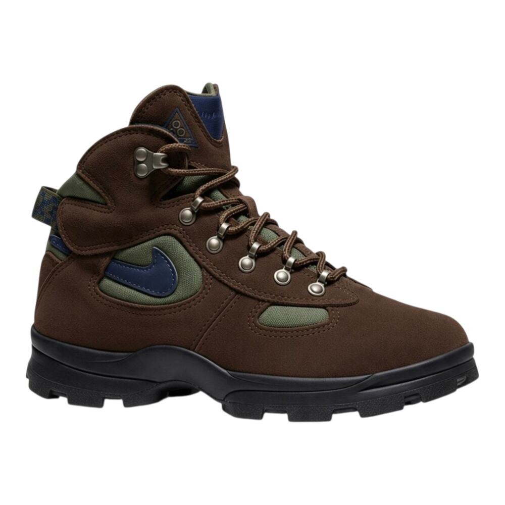 NIKE ACG Hiking Boot Size 6